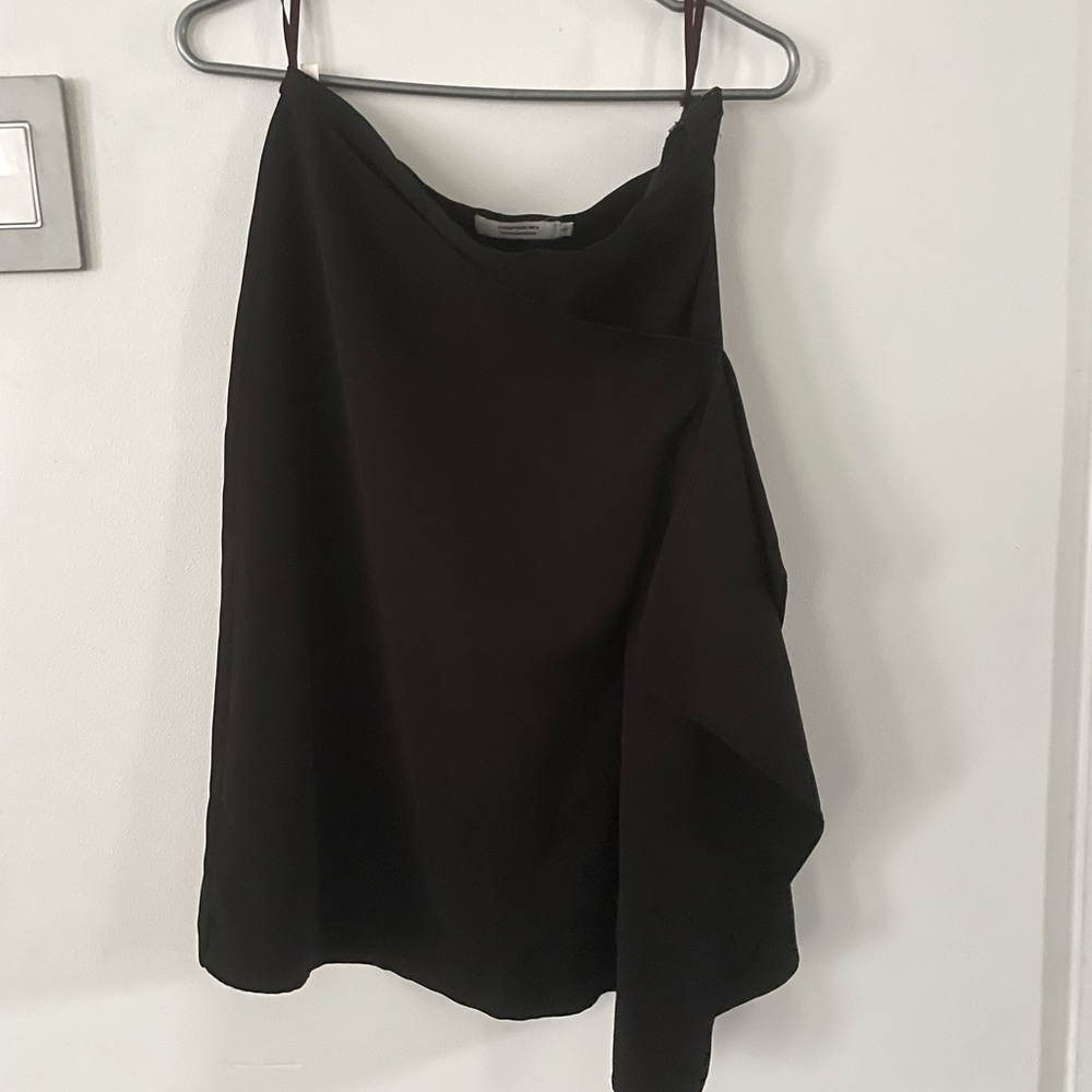 Black skirt